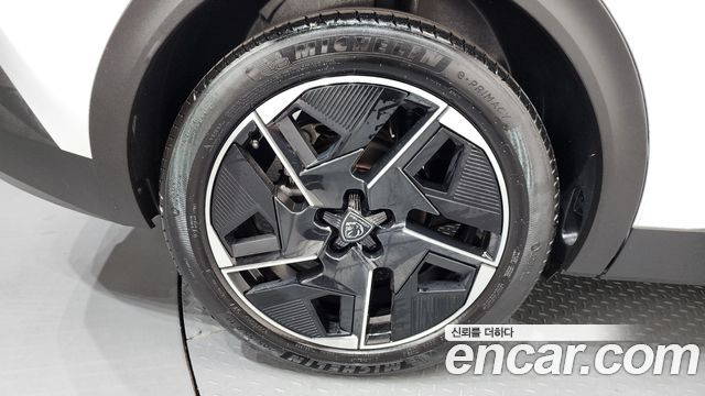 Peugeot 408 2024 — photo 5