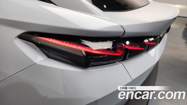 Peugeot 408 2024 — photo 9