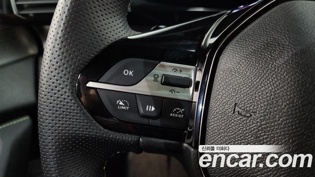 Peugeot 408 2024 — photo 31