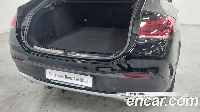 Mercedes-Benz GLE-Class 2023 — photo 11