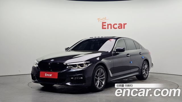 BMW 5-Series 2018 — photo 1
