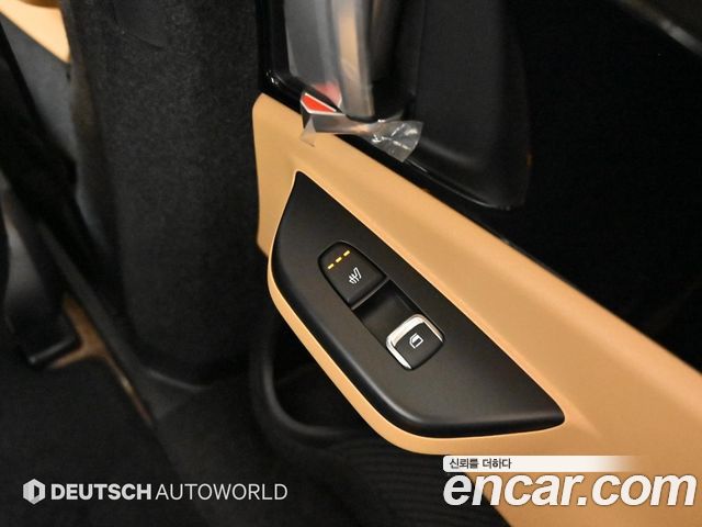 Kia Canival 2023 — photo 16
