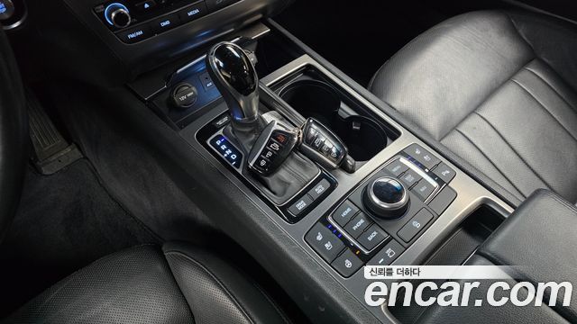 Hyundai Genesis 2016 — photo 9