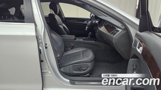 Hyundai Genesis 2016 — photo 11