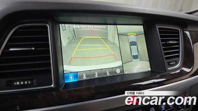 Hyundai Genesis 2016 — photo 17