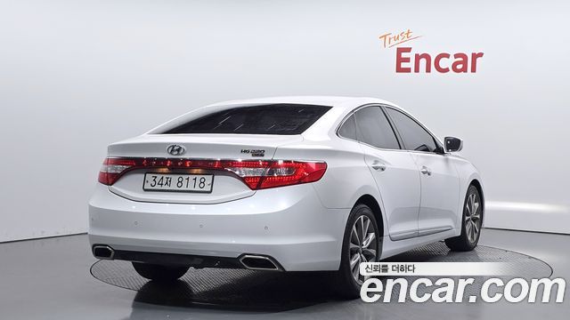 Hyundai Grandeur 2016 — photo 2