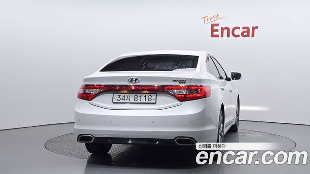 Hyundai Grandeur 2016 — photo 4