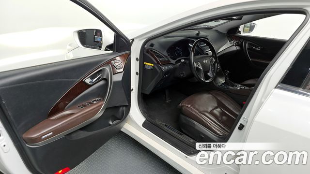 Hyundai Grandeur 2016 — photo 13