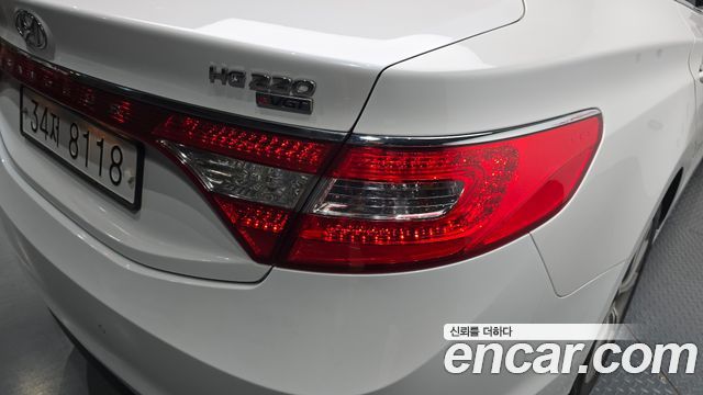 Hyundai Grandeur 2016 — photo 9