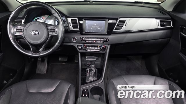Kia Niro 2017 — photo 7