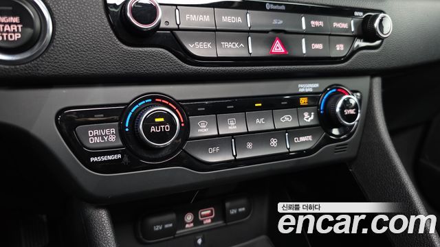 Kia Niro 2017 — photo 16
