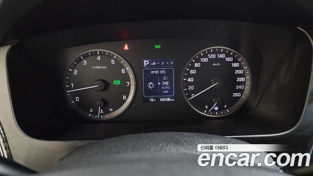 Hyundai Sonata 2016 — photo 11