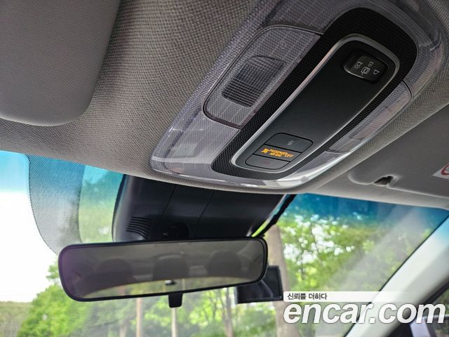 Hyundai AVANTE 2021 — photo 16