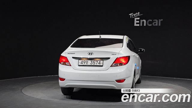 Hyundai Accent 2016 — photo 4