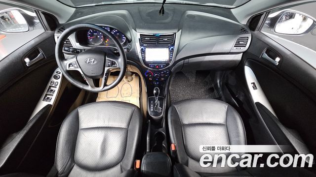 Hyundai Accent 2016 — photo 10