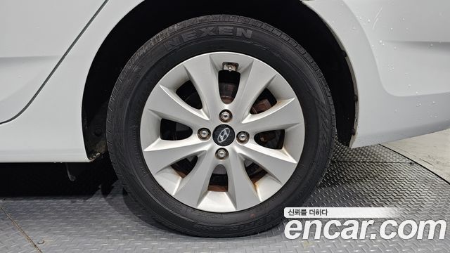 Hyundai Accent 2016 — photo 7