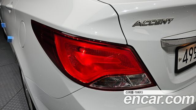 Hyundai Accent 2016 — photo 9