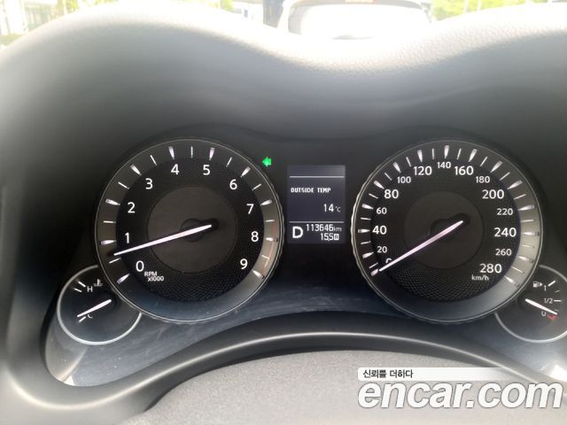Infiniti Q70 2015 — photo 8