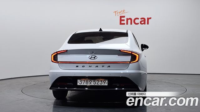 Hyundai Sonata 2022 — photo 4