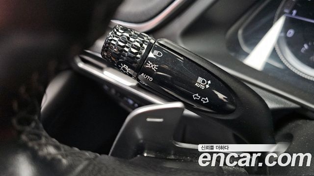 Hyundai Sonata 2022 — photo 25