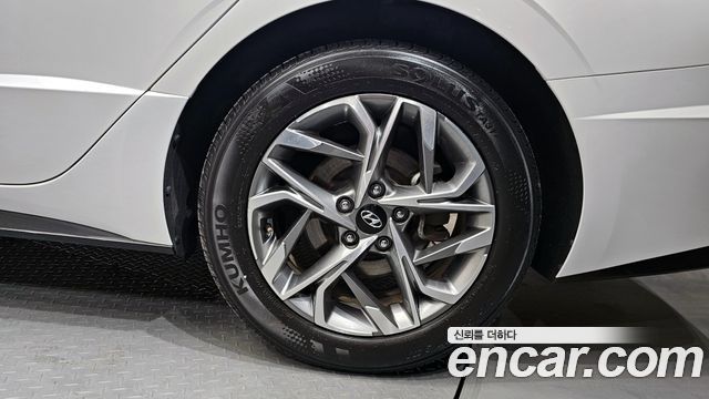 Hyundai Sonata 2022 — photo 7