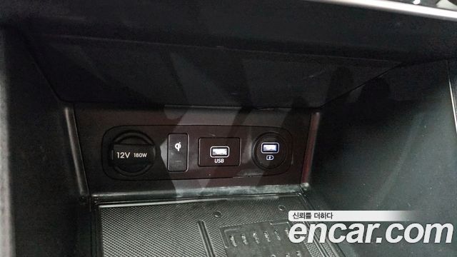 Hyundai Sonata 2022 — photo 30
