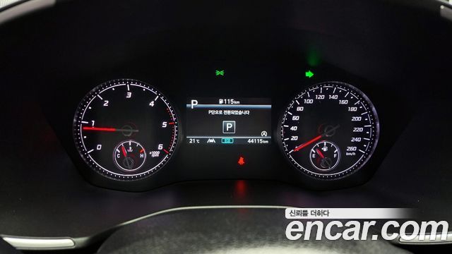 Hyundai Santafe 2022 — photo 8