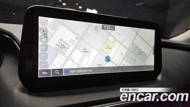 Hyundai Santafe 2022 — photo 13