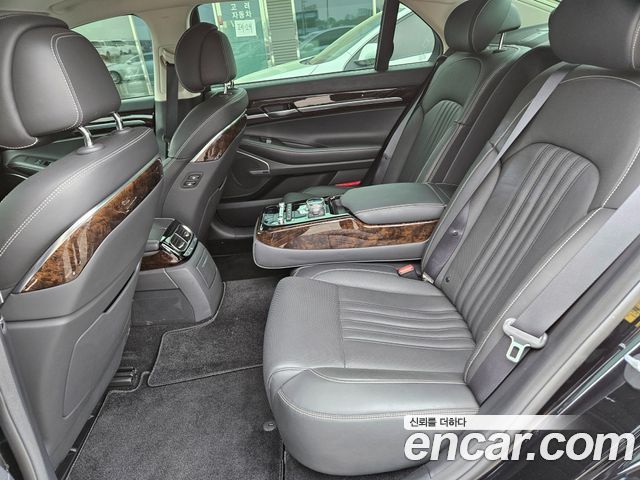 Genesis G90 2021 — photo 11