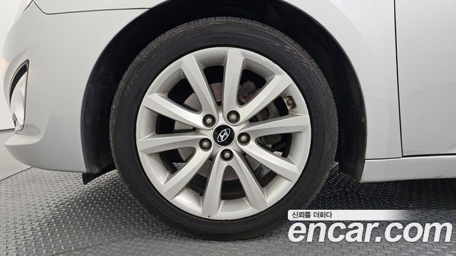 Hyundai i40 2012 — photo 5