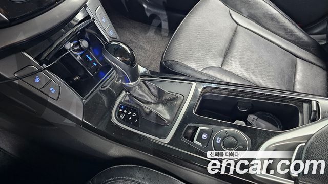 Hyundai i40 2012 — photo 9