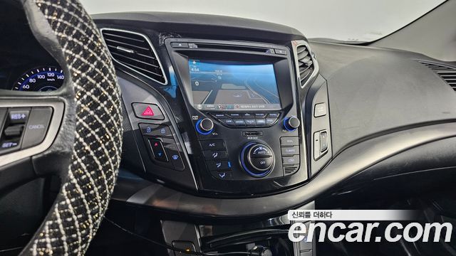 Hyundai i40 2012 — photo 13