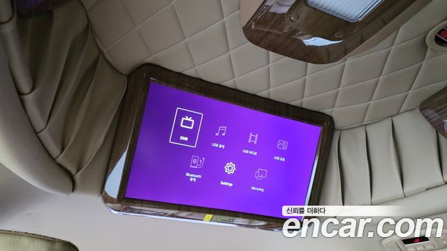 Kia Canival 2016 — photo 19