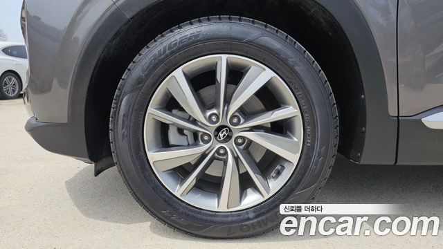 Hyundai Santafe 2020 — photo 5