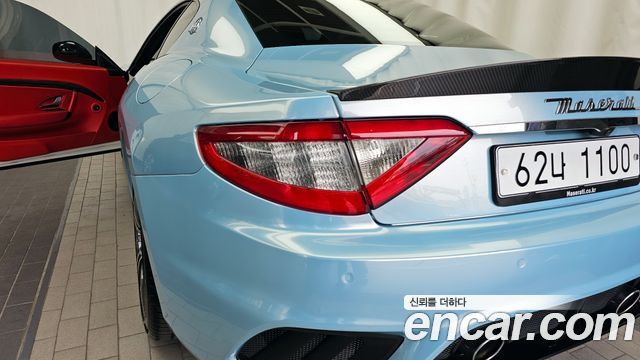 Maserati GranTurismo 2019 — photo 9
