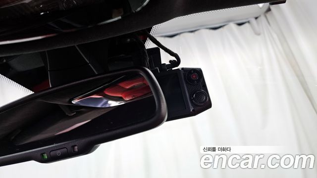 Maserati GranTurismo 2019 — photo 32