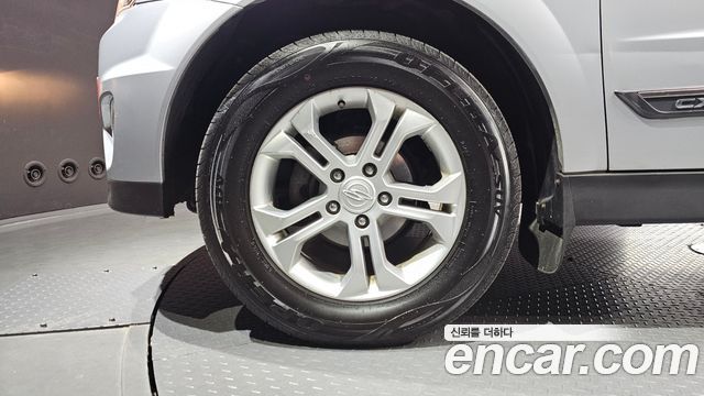 KG Mobility KORANDO 2014 — photo 5