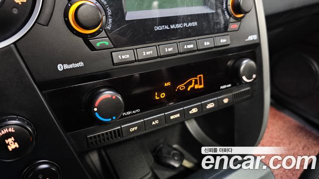 KG Mobility KORANDO 2014 — photo 17