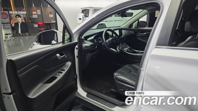 Hyundai Santafe 2023 — photo 13