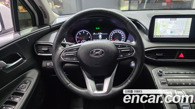 Hyundai Santafe 2023 — photo 19