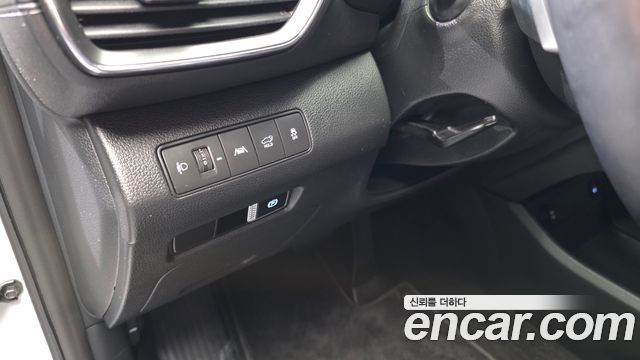Hyundai Santafe 2023 — photo 21