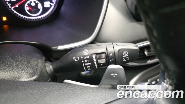 Hyundai Santafe 2023 — photo 22
