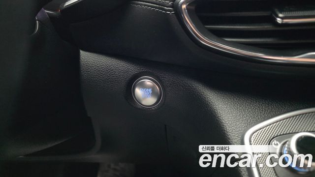 Hyundai Santafe 2023 — photo 25