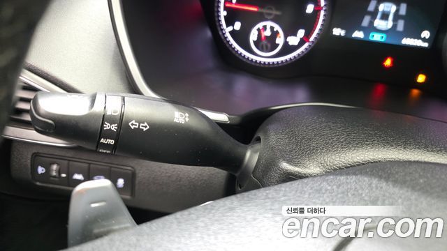 Hyundai Santafe 2023 — photo 32