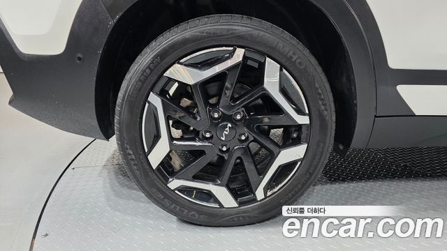 Kia Seltos 2023 — photo 5