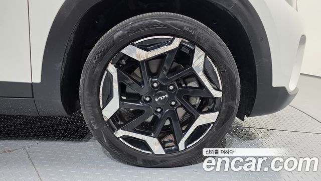 Kia Seltos 2023 — photo 7