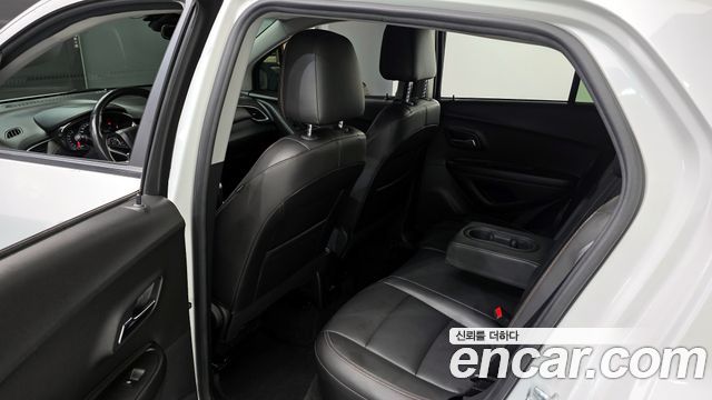 Chevrolet Korea Trax 2021 — photo 17