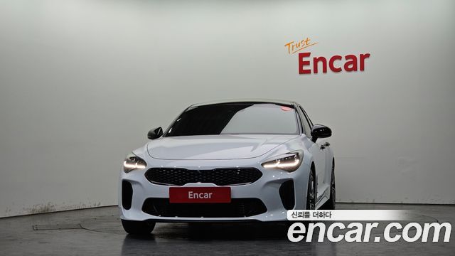 Kia Stinger 2018 — photo 3