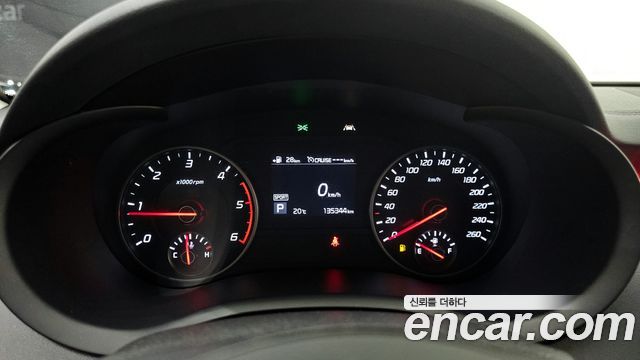 Kia Stinger 2018 — photo 8