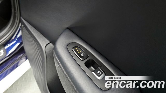 Kia Stinger 2018 — photo 19